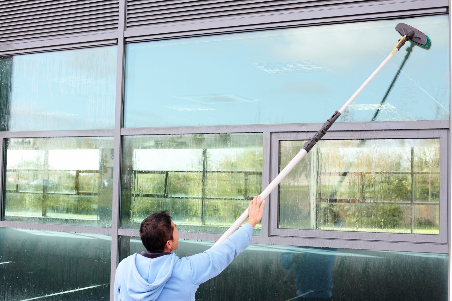 Window cleaner using the water fed pole system